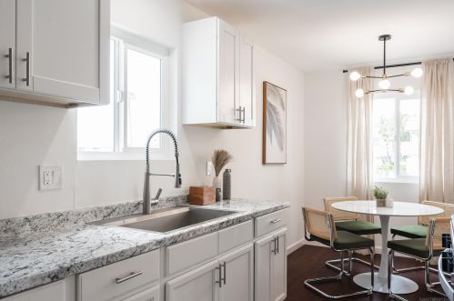 4275 Raquel Dr, Oceanside CA  92056-4729 exterior