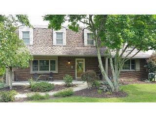 3435 Fawn Valley Ln, Finleyville, PA 15332-1231