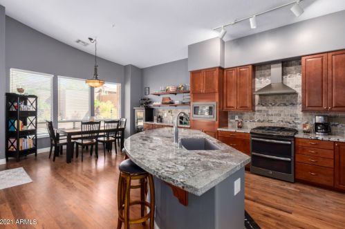 14048 Clinton St, Scottsdale, AZ 85259-4609