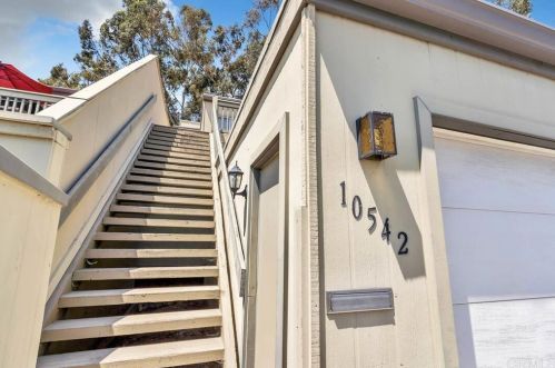 10542 Caminito Banyon, San Diego, CA 92131-1711