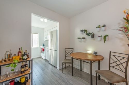 54 Park Ave, Verona NJ  07044-2445 exterior