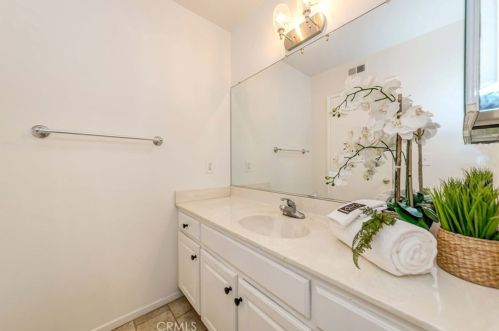 22905 Van Deene Ave, Torrance CA  90502-2543 exterior