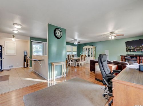 555 Connetquot Ave, Islip Terrace NY  11752-2503 exterior