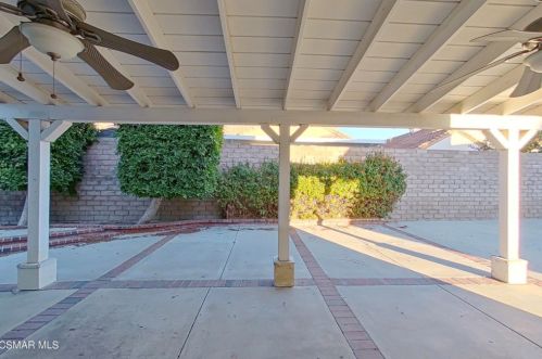 1494 Rio Vista Ct, Simi Valley CA  93065-5810 exterior