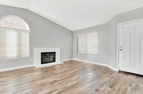 13689 Gemini St, Victorville CA  92392-9078 exterior