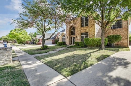 2404 Candlebrook Dr, Lewisville, TX 75028-3232