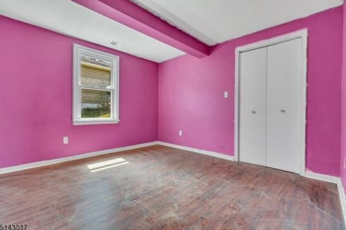18 Outlook Ave, Mount Olive NJ  07828-2919 exterior