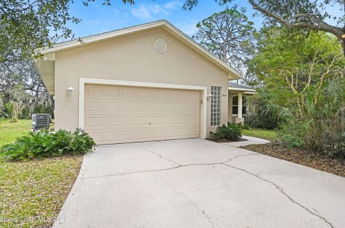 3610 Belle Arbor Cir, Titusville, FL 32780-5518