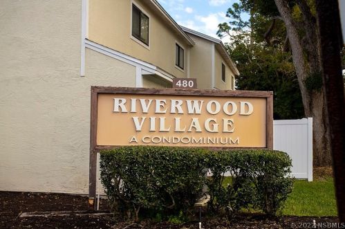 480 Reed Canal Rd, Daytona Beach, FL 32119-2960