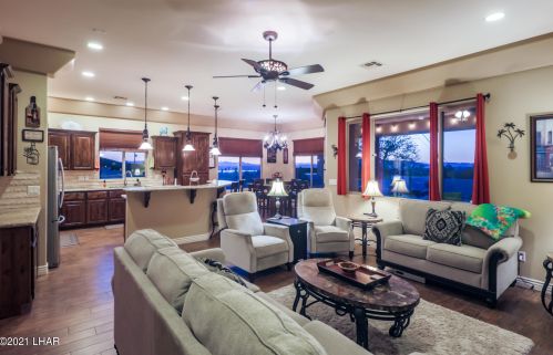 3991 Coral Reef Dr, Lake Havasu City, AZ 86406-4507