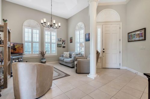 9228 San Jose Blvd, Howey In The Hills, FL 34737-5010