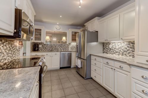 1705 Greystone Blvd, Mount Pleasant, SC 29464-9574