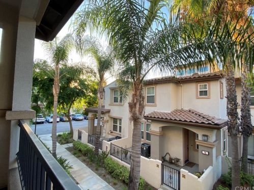 79 Bixby Cir, Buena Park, CA 90621-8431
