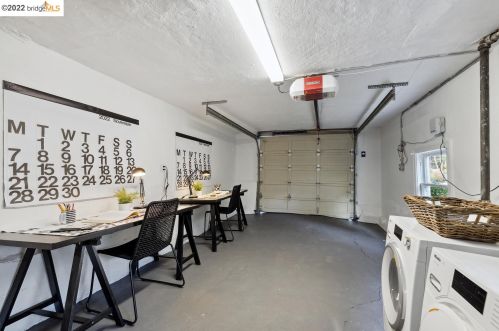 668 Jean St, Oakland CA  94610-1410 exterior