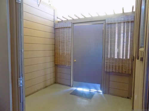 1522 Meade Ave, San Diego CA 92116-4626 exterior