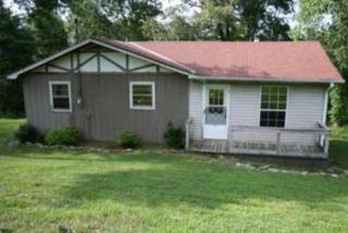 1621 Poss Rd, Smithville, TN 37166-4949