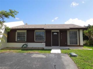 12422 119th Ter, Miami, FL 33186-4948