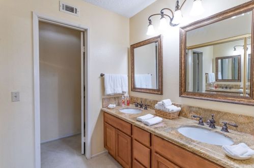 428 Bellbrook St, Covina CA 91722-2904 exterior