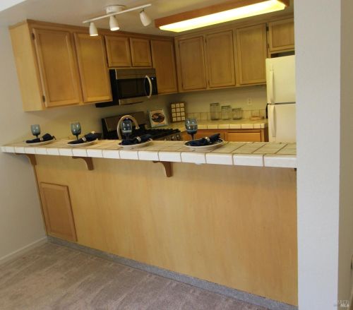 1504 Mission Blvd, Santa Rosa, CA 95409-4178