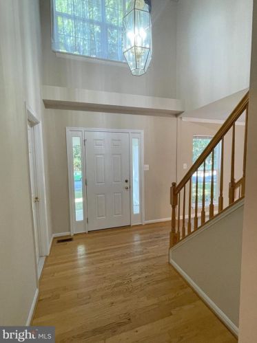 17189 Pickwick Dr, Purcellville VA  20132-3185 exterior