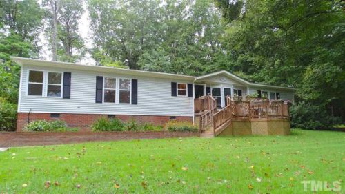 168 Ridgewood Rd, Youngsville, NC 27596-9768
