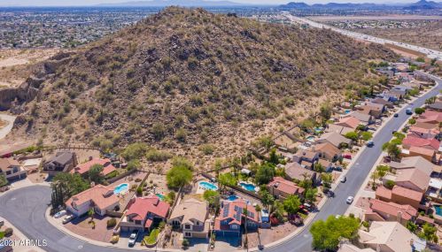 1925 Behrend Dr, Phoenix AZ  85024-1242 exterior