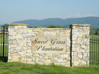 3237 Old Plantation Way, Maryville, TN 37804-3777