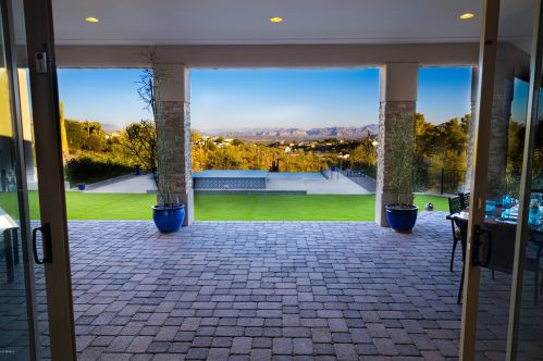 16009 Ocotillo Dr, Scottsdale, AZ 85268-4912