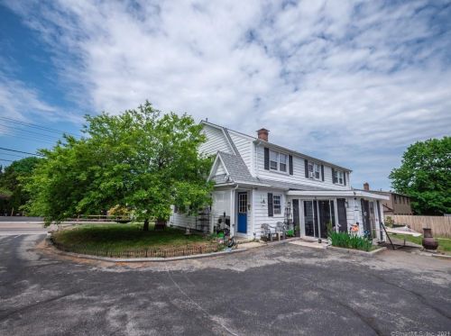 70 Slater Ave, Norwich, CT 06351-4338