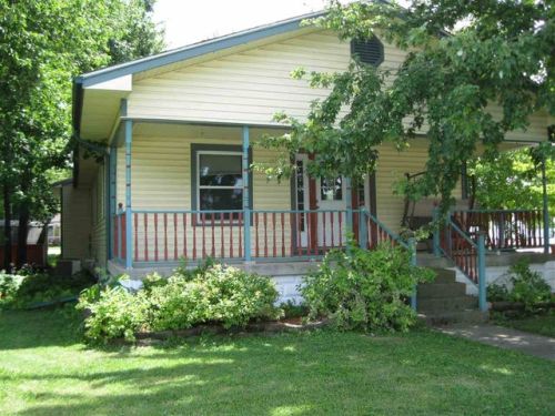 312 Union St, Russiaville, IN 46979-9786