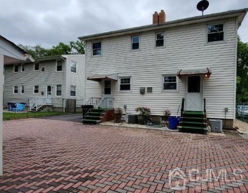 784 Ctr St, Green Brook NJ  08812-1510 exterior