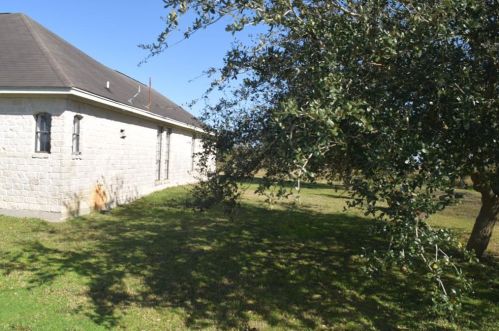 618 Highway 36 Byp, Richmond, TX 77471-8786