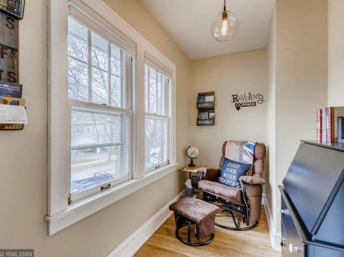 235 Logan Ave, Minneapolis MN  55405-1720 exterior