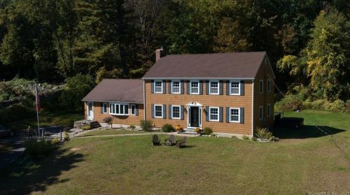 1147 Marion Rd, Cheshire, CT 06410-1440