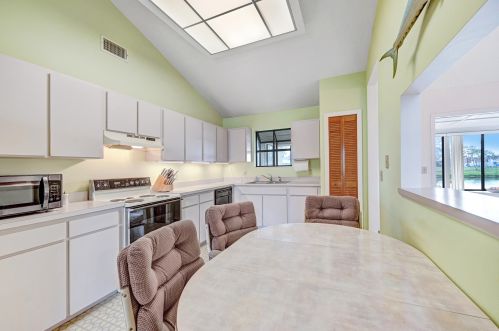 4370 Westlake Dr, Titusville FL  32780-5995 exterior