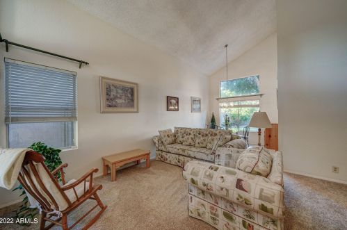 4036 Electra Ln, Glendale, AZ 85310-5506