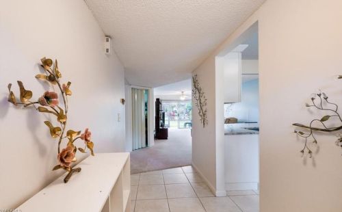 5735 Whitaker Rd, Naples, FL 34112-2954