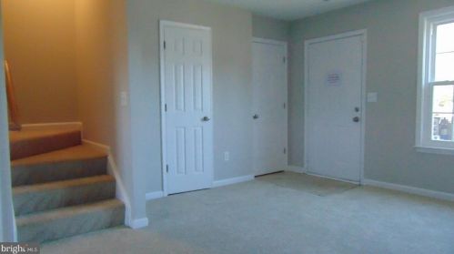 9822 Coventry Creek Dr, Fredericksburg VA  22408-7729 exterior