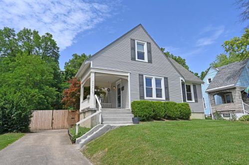 3458 Cornell Rd, Cincinnati, OH 45241-2675