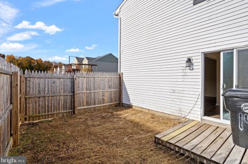 14 Lerner Ct, Erial NJ  08081-1925 exterior