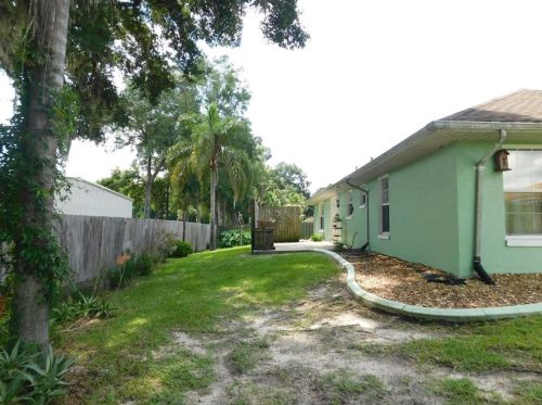 3241 56th Ter, Ocala, FL 34480-1402