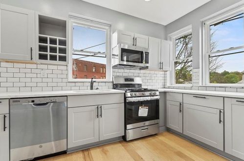 436 Kingsboro St, Pittsburgh PA  15211-2412 exterior