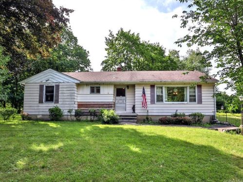 490 Bullville Rd, Montgomery NY  12549-1870 exterior