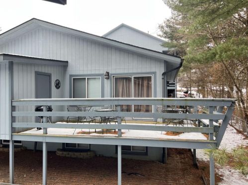1181 Canyon Rd, Wisconsin Dells WI  53965-8210 exterior