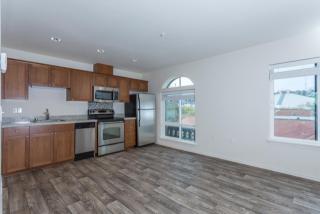 151 John St, Seattle WA  98119-4201 exterior