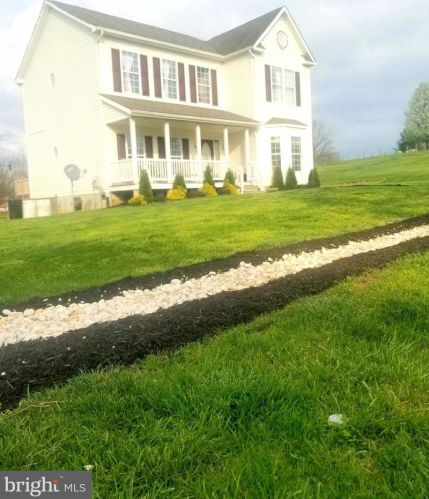 178 Neese Ln, New Market, VA 22844-2075