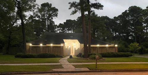 1002 Hackberry St, Morgans Point, TX 77571-6914