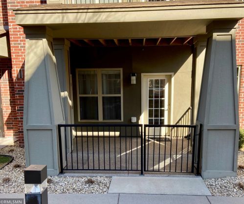 464 Ford Rd, Minneapolis, MN 55426-1005