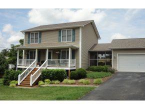 106 Millstone Dr, Johnson City, TN 37615-4579