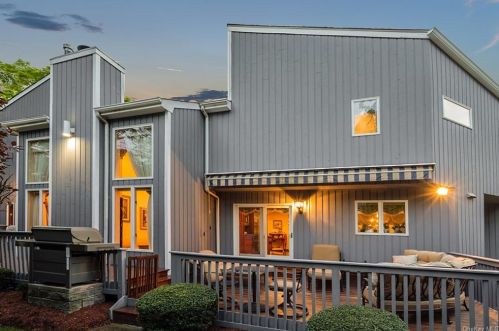 15 Deer Run, Rye Brook NY  10573-1300 exterior